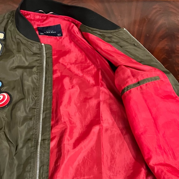 ZARA Man Khaki Patch Bomber Jacket Size xl - Picture 5 of 5